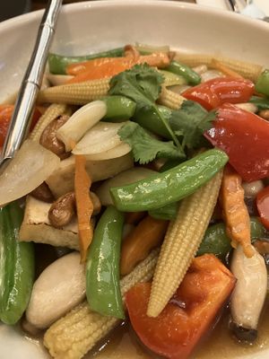 Tofu cashew stir fry  at Jumbo Thai in Brisbane