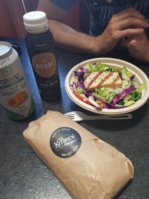 You can build your own bowl at Papaya's Natural Foods in Kapaa