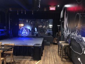 Scene at La Cale - Pub Zéro Déchet in Montreal