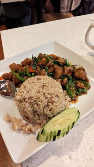 Crunchy Basil Chicken at Salaya in Los Angeles
