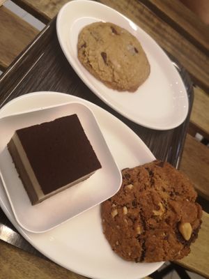 Desserts at Loving Hut in Louvain-la-neuve