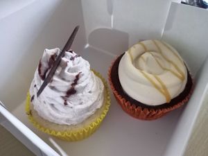 Banana&chocolate and choco& salted caramel at Loving Hut in Louvain-la-neuve