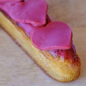 Eclair at W.H.I.P Patisserie in Inglewood