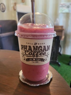Smoothie No 2 - big portion at Phangan Coffee in Koh Phangan