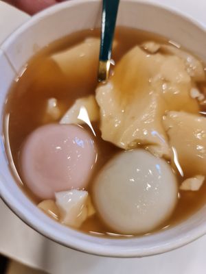 Ginger Soup Beancurd with Riceball ~ 3/4/22 delivery at Mr Bean - The Poiz Centre in Central Singapore