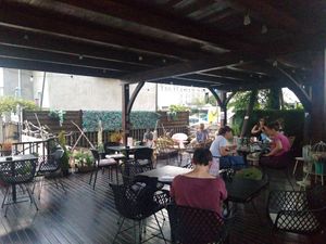 Outside seating at Kavarnica CukrDoza - Maybe closed in Maribor