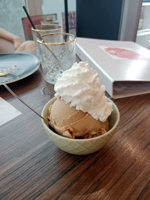 Hazelnut ice cream 🍦 at Kavarnica CukrDoza - Maybe closed in Maribor