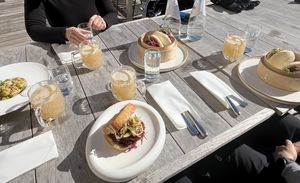 Bis Buns, Gnocchi al Pesto und Brazed Seitan Sandwich   at Paradiso Pure Living Vegan Hotel in Kastelruth