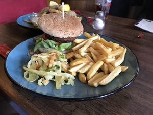 Vegan BBQ Beyond Meat Burger at The Kings Arms in Nuremberg