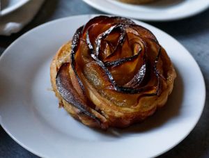 Apple Tart at Le Tres Superbe in Chartres