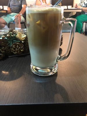 “Cool latte” with soy milk at Canela y Miel in Quepos