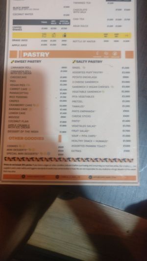 the menu at Canela y Miel in Quepos