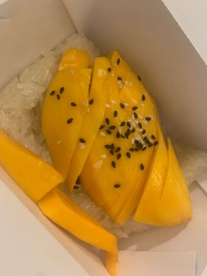 Mango sticky rice at Bay View Thai Kitchen in Depoe Bay