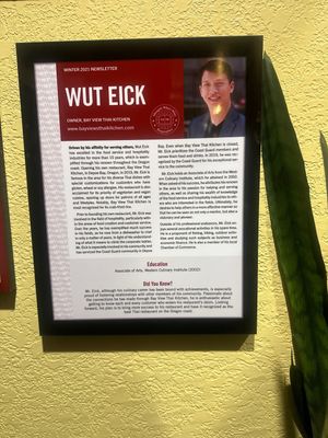First time visiting, Wut was incredibly friendly and welcoming. Soups, salads, noodles, stir fries and fried rices could be made vegan. Only the yellow curry was vegan. Lots of GF  at Bay View Thai Kitchen in Depoe Bay
