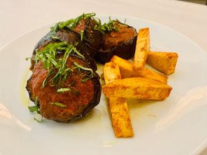berenjena rellena de pisto picante y tofu al grill  at Kriti in Barcelona