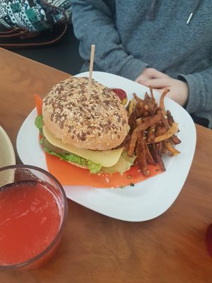  at Vegan Box in Faro