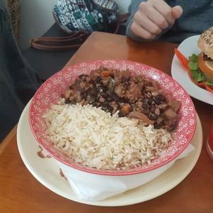  at Vegan Box in Faro