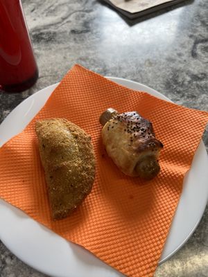 Risole and enroladinho de salsicha  at Vegan Box in Faro