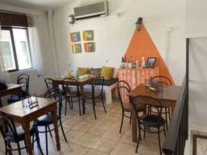 Upstairs sitting area  at Vegan Box in Faro