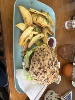 Black hole burger (homemade)   at Vegan Box in Faro