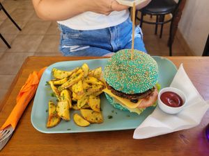  at Vegan Box in Faro