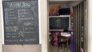   at Vegan Box in Faro