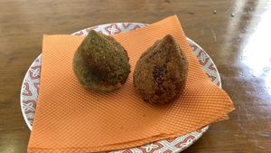   at Vegan Box in Faro