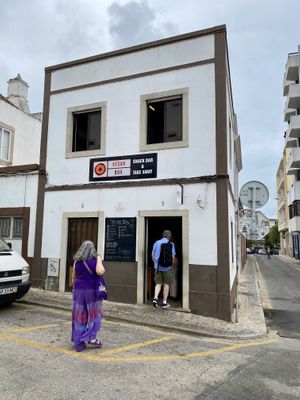 Time for a pit stopp  at Vegan Box in Faro