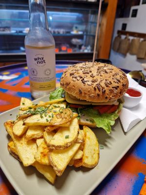  at Vegan Box in Faro