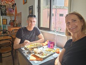  at Vegan Box in Faro