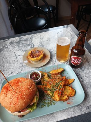  at Vegan Box in Faro