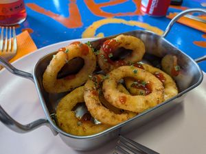 Yummy onion rings! at Vegan Box in Faro