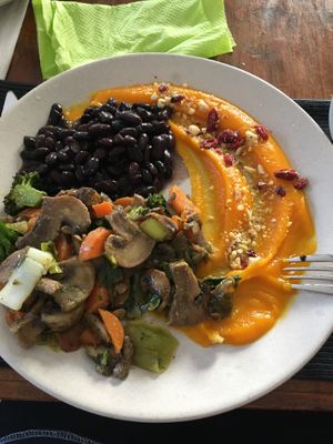 Special of the day 🎃 at Vegan Box in Faro