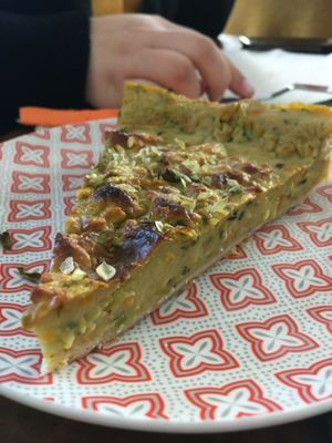 Great pie  at Vegan Box in Faro