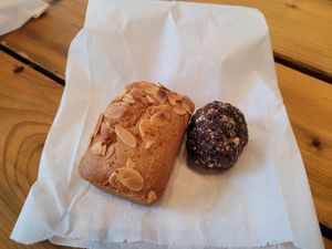  at Café Pékoe in Quebec