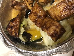 E4 crispy vegan duck  at Amitabha Vegan in Fresh Meadows