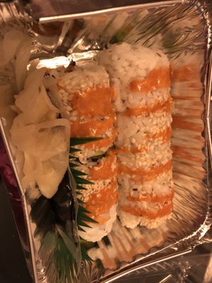 4 avocado roll  at Amitabha Vegan in Fresh Meadows