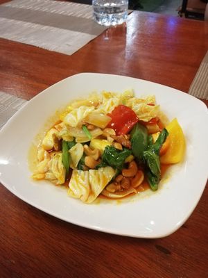 Veg Cashew Stirfy at Sweet Chilli in Phuket