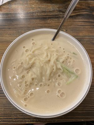   at Saenggak Boda Masitneun Jip in Seoul