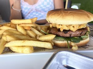 Mac and cheese truffle burger 🍔   at Sabia Plant Based Eatery in Guaynabo