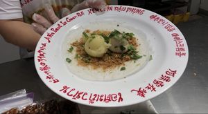 with mango and peanut ice cream  at A-Zhu Peanut Ice Cream Roll in New Taipei City