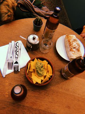 Burrito und Nachos  at Zum Kleinen Esel in Bochum