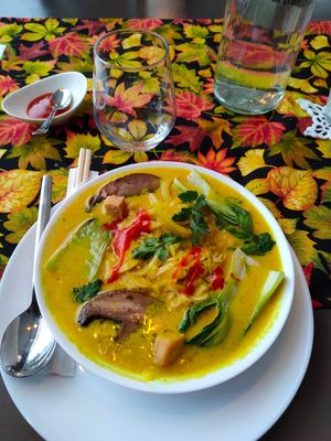 Coconut curry ramen at Vegan Vacation in Bergen