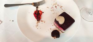 Blueberry cake at Vegan Vacation in Bergen