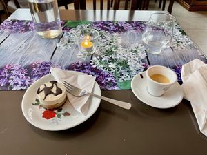 Vegan tiramisu cake and espresso, what else? 😉  at Vegan Vacation in Bergen