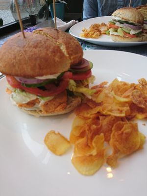 Roasted Red Pepper Hummus at Vegan Vacation in Bergen