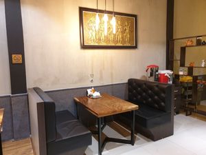 4 seats tables and chairs at Evergreen Vegetarian - DN Branch in Phnom Penh