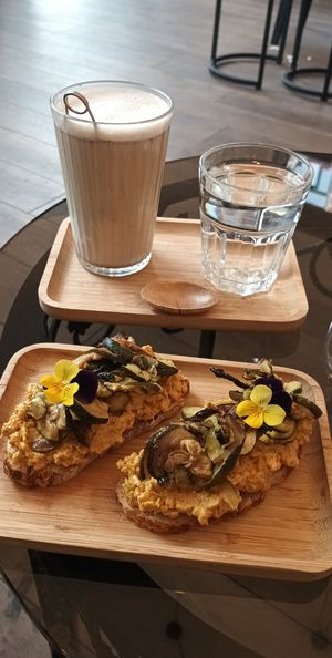  at Be Nuts in Brussels