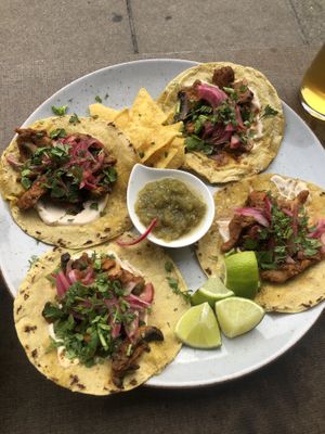 Vegan tacos 🌮 with „like chicken"  at Kraftpaule in Stuttgart