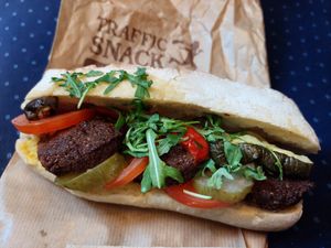 "Tel Aviv Ciabatta" (5.90€) with falafel and grilled veggies at Traffic Snack - Hauptbahnhof in Frankfurt